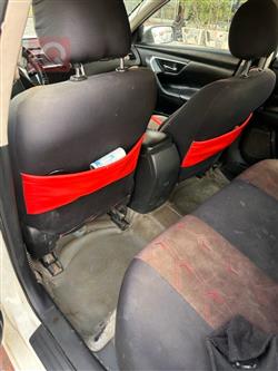 نيسان ألتيما